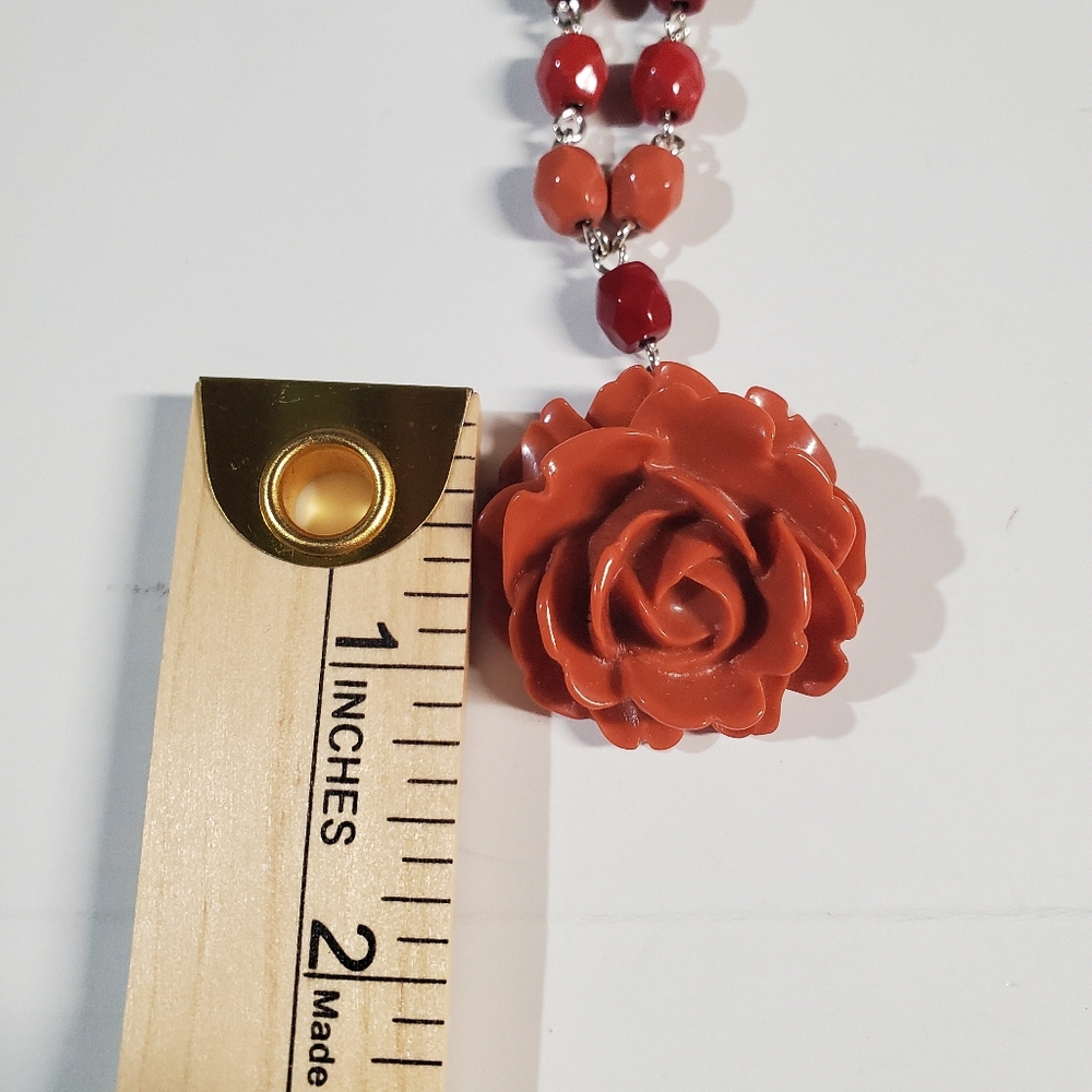 Avon Red and Orange Rose Necklace - Picture 3 of 6